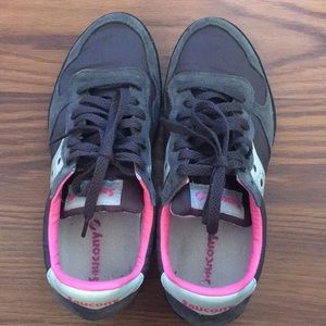 Saucony Original “bullet” sneakers